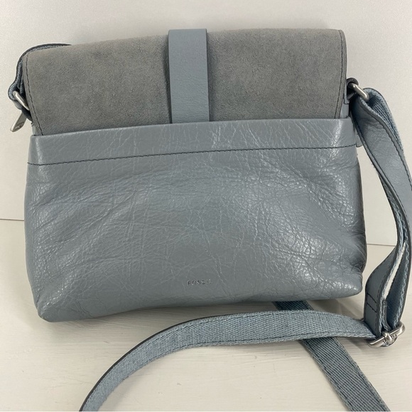 Vintage *FOSSIL* Kinley Crossbody | Light Blue Leather | Adjustable Strap | GUC - Picture 10 of 14